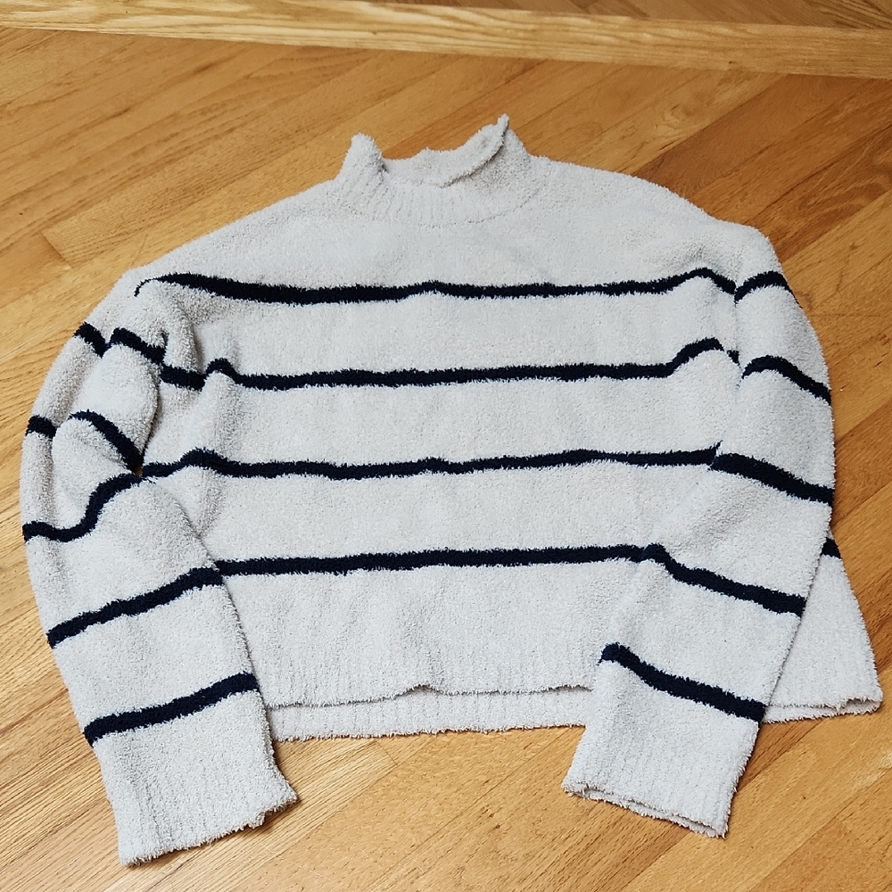 Carly Jean Los Angeles Sweater